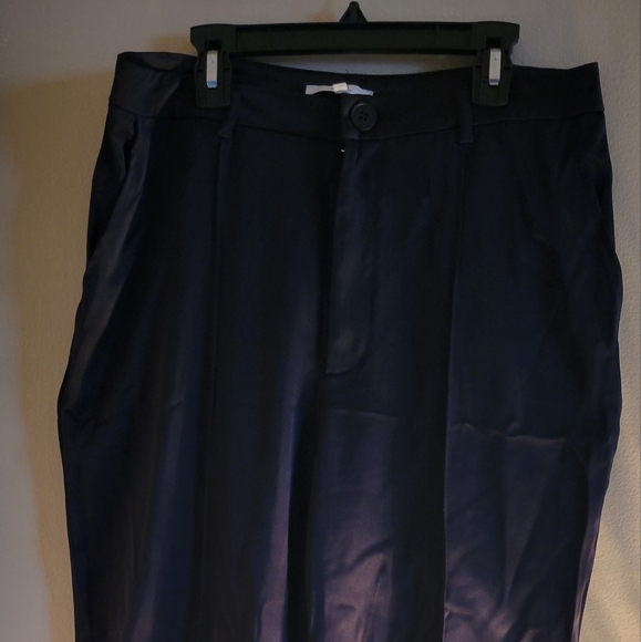 Satin Corset Top with matching Satin Tuxedo Pants - Picture 5 of 7